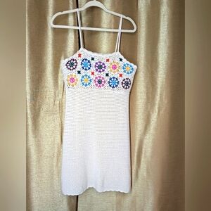 Mossimo Design Crochet Dress with Floral Design Size Large. Summer, Spring